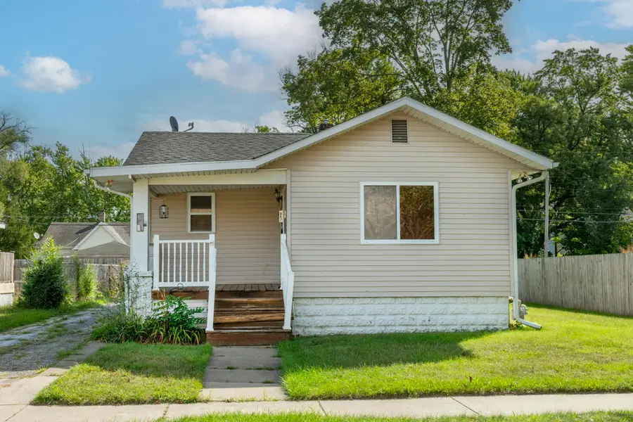 847 Colfax Avenue, Benton Harbor, MI 49022 - #3