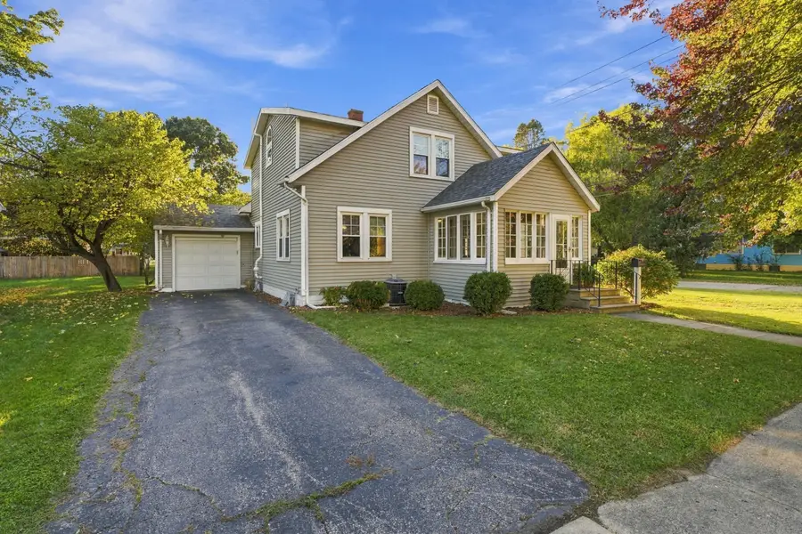 401 S Mechanic Street, Berrien Springs, MI 49103 - #2