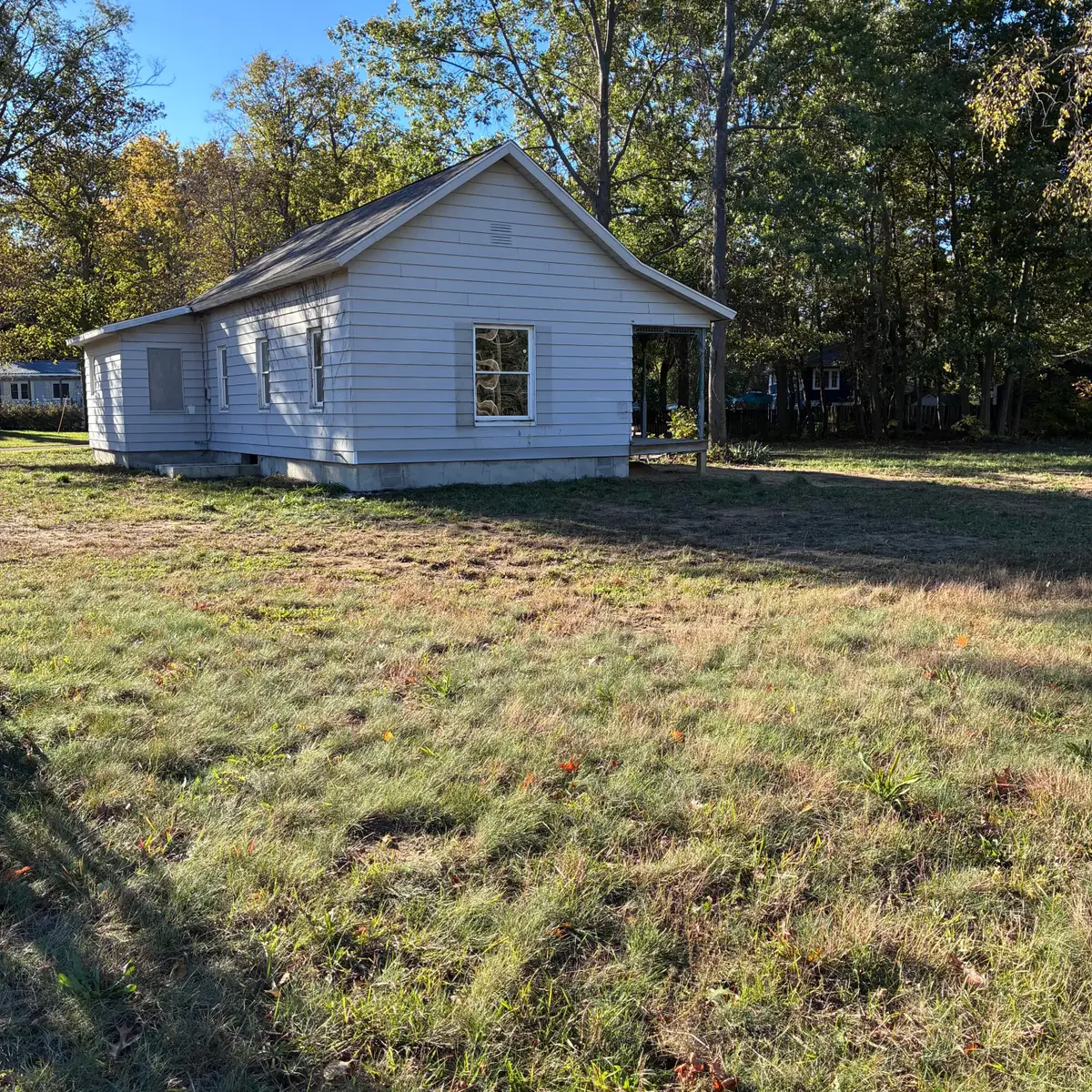 6183 M-63, Coloma, MI 49038 - #1