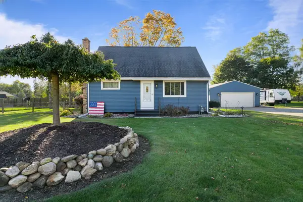 68958 Claire Street, Edwardsburg, MI 49112