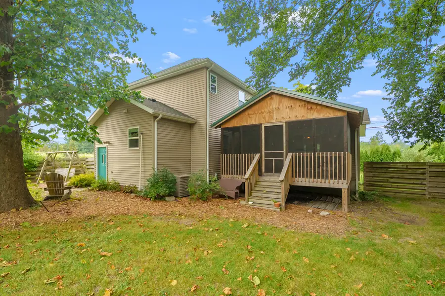 20601 M 140 Highway, South Haven, MI 49090 - #2
