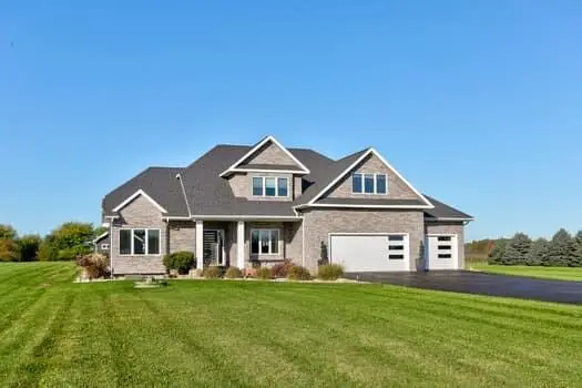 1450 N Bainbridge Center Road, Watervliet, MI 49098