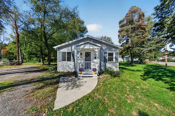 24300 Sassafras Street, Edwardsburg, MI 49112