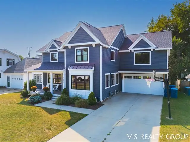 1607 Sheldon Road, Grand Haven, MI 49417 - #3