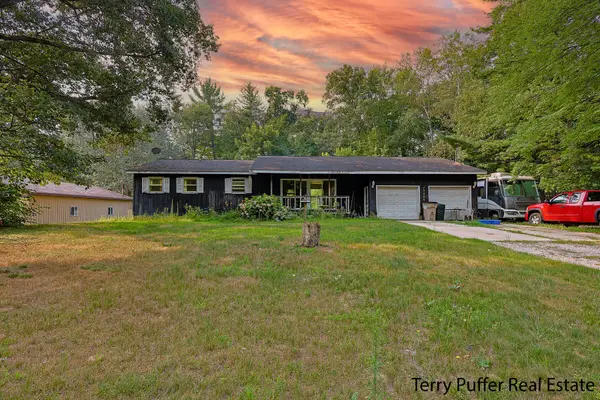 3285 4th Street, TwinLake, MI 49457