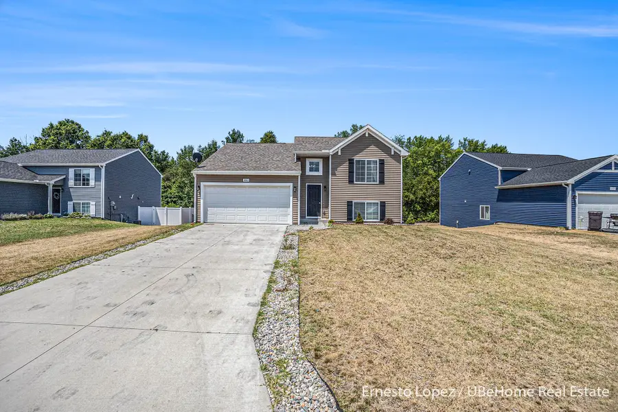 4061 Tributary Drive, Holland, MI 49424 - #2