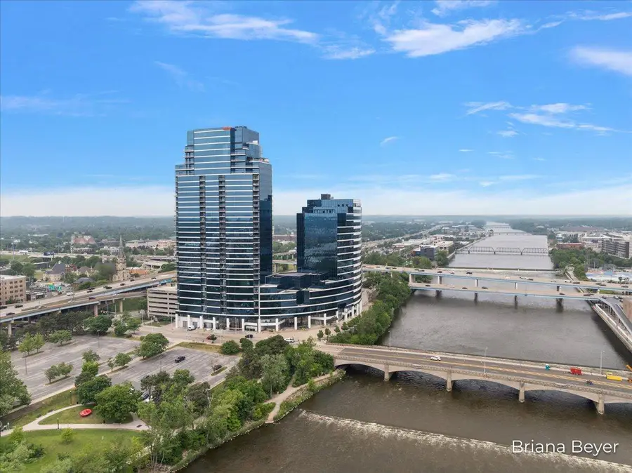 335 Bridge Street NW Unit: 3102, Grand Rapids, MI 49504 - Image #2