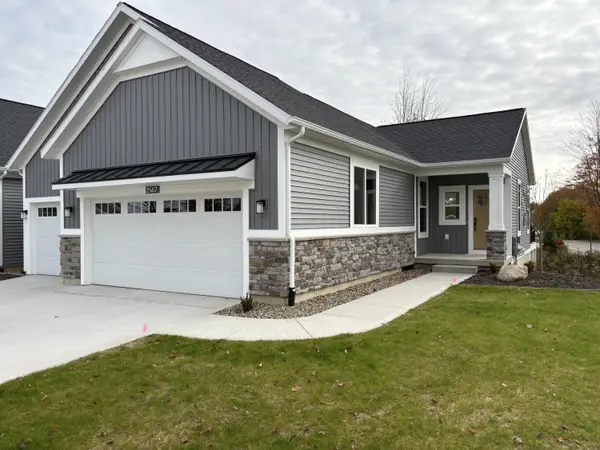 2567 Ravines Trail Drive SW, ByronCenter, MI 49315