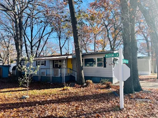 556 S MacIntosh Lane, Muskegon, MI 49442 - Image #2