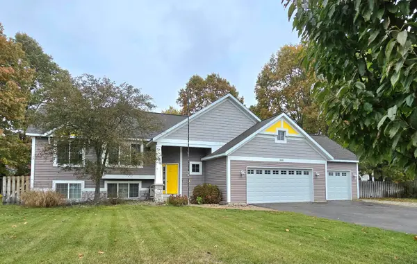 15385 Meadowlark Drive, GrandHaven, MI 49417