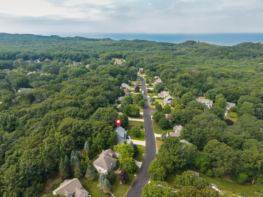 18716 Sioux Drive, Spring Lake Township, MI 49456 - Image #3