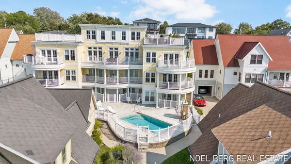 333 Cottage Lane Unit: 103, GrandHaven, MI 49417