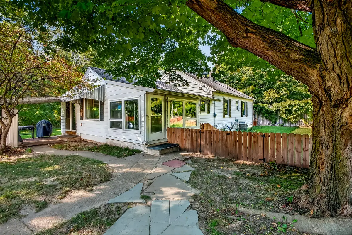 14461 16th Avenue, Marne, MI 49435 - #1