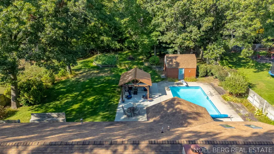 15843 Brucker Street, Grand Haven Charter Township, MI 49417 - Image #3