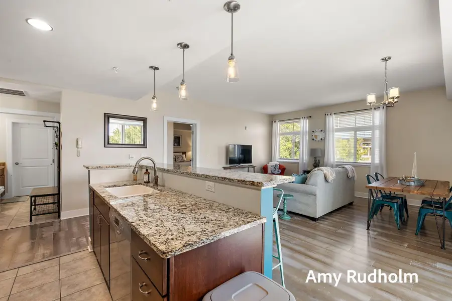 529 Miller Drive Unit: 214, Grand Haven, MI 49417 - Image #3