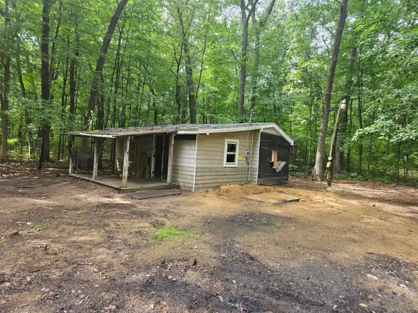 1067 54th, Pullman, MI 49450