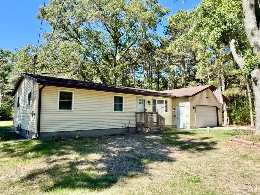 897 Van Eyck Street, Muskegon, MI 49442 - Image #2