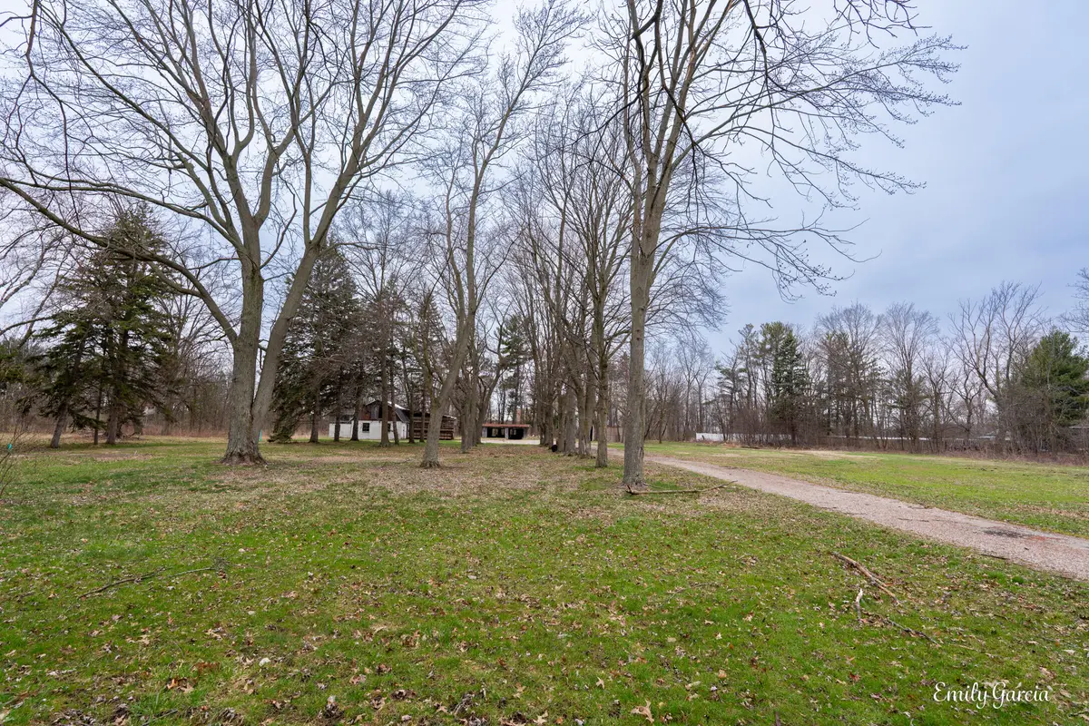 442 N 120th Avenue, Holland, MI 49424 - #1