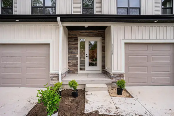 1988 S Shorewood Lane Unit: 22, Holland, MI 49423