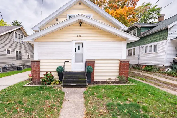 929 Ireland Avenue, Muskegon, MI 49441