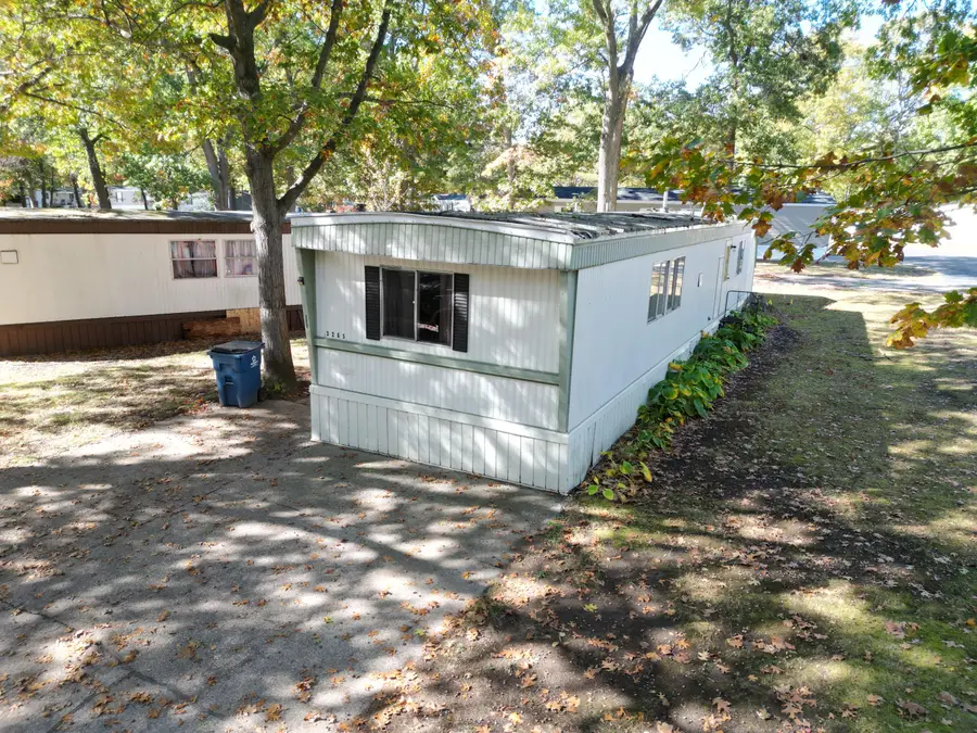 3265 Toronto Avenue, Norton Shores, MI 49444 - Image #2