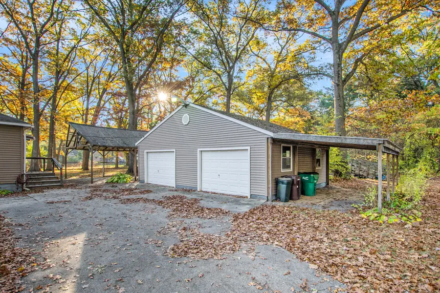 585 W River Road, Muskegon Charter Township, MI 49445 - Image #3