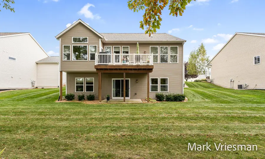 12524 Retreat Drive Unit: 27, Grand Haven Charter Township, MI 49417 - Image #3