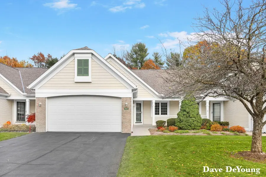 347 Timberlake E, Holland, MI 49424 - Image #2