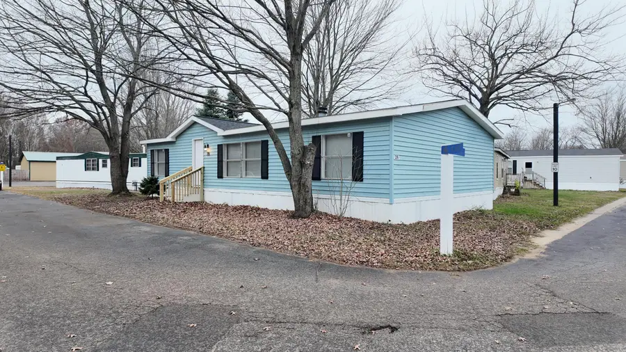 1281 E Pontaluna Road Unit: #28, Norton Shores, MI 49456 - Image #2