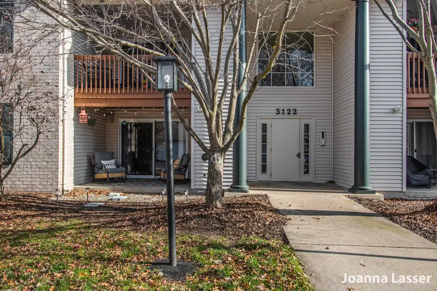 3122 W Crystal Waters Drive Unit: 1, Holland, MI 49424 - Image #3