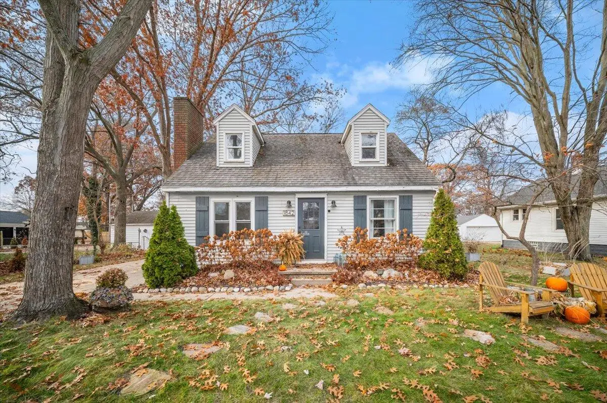 1842 Moulton Avenue, North Muskegon, MI 49445 - Image #1