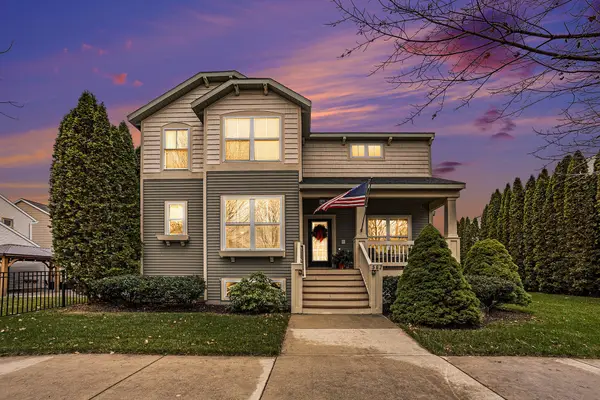 562 Brookstone Street, Holland, MI 49423