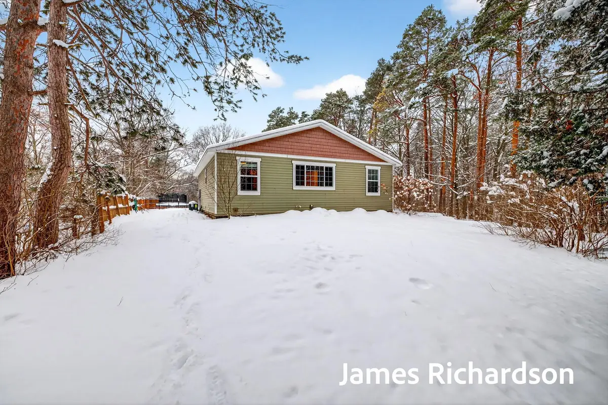 11521 144th Avenue, Grand Haven Charter Township, MI 49460 - Image #1