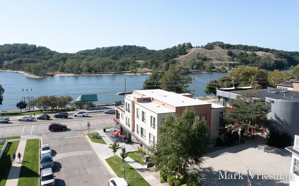 218 S Harbor Unit: 201, Grand Haven, MI 49417 - Image #1