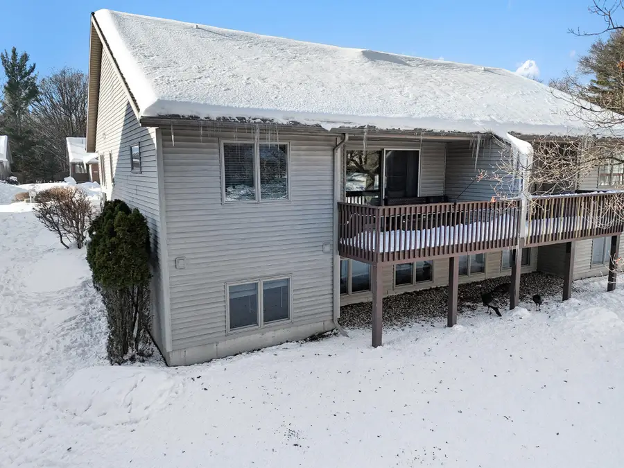 17574 Park Place Circle, Ferrysburg, MI 49456 - Image #2