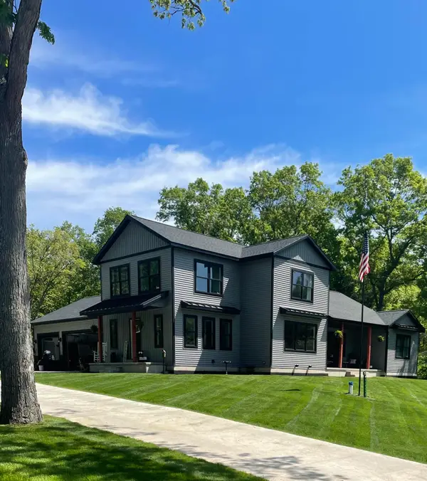 2768 N Riverwood Drive, TwinLake, MI 49457