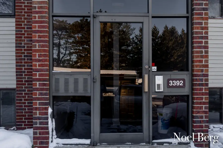 3392 Devonwood Hills NE Unit: E, Northview, MI 49525 - Image #3