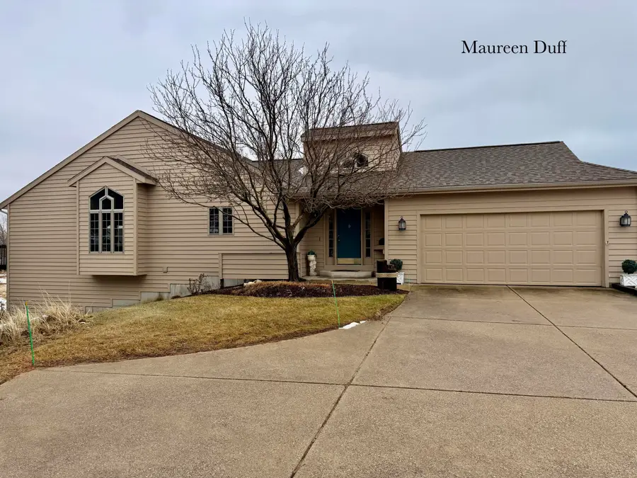 1554 E Harbour Towne Circle Unit: 73, Muskegon, MI 49441 - Image #2