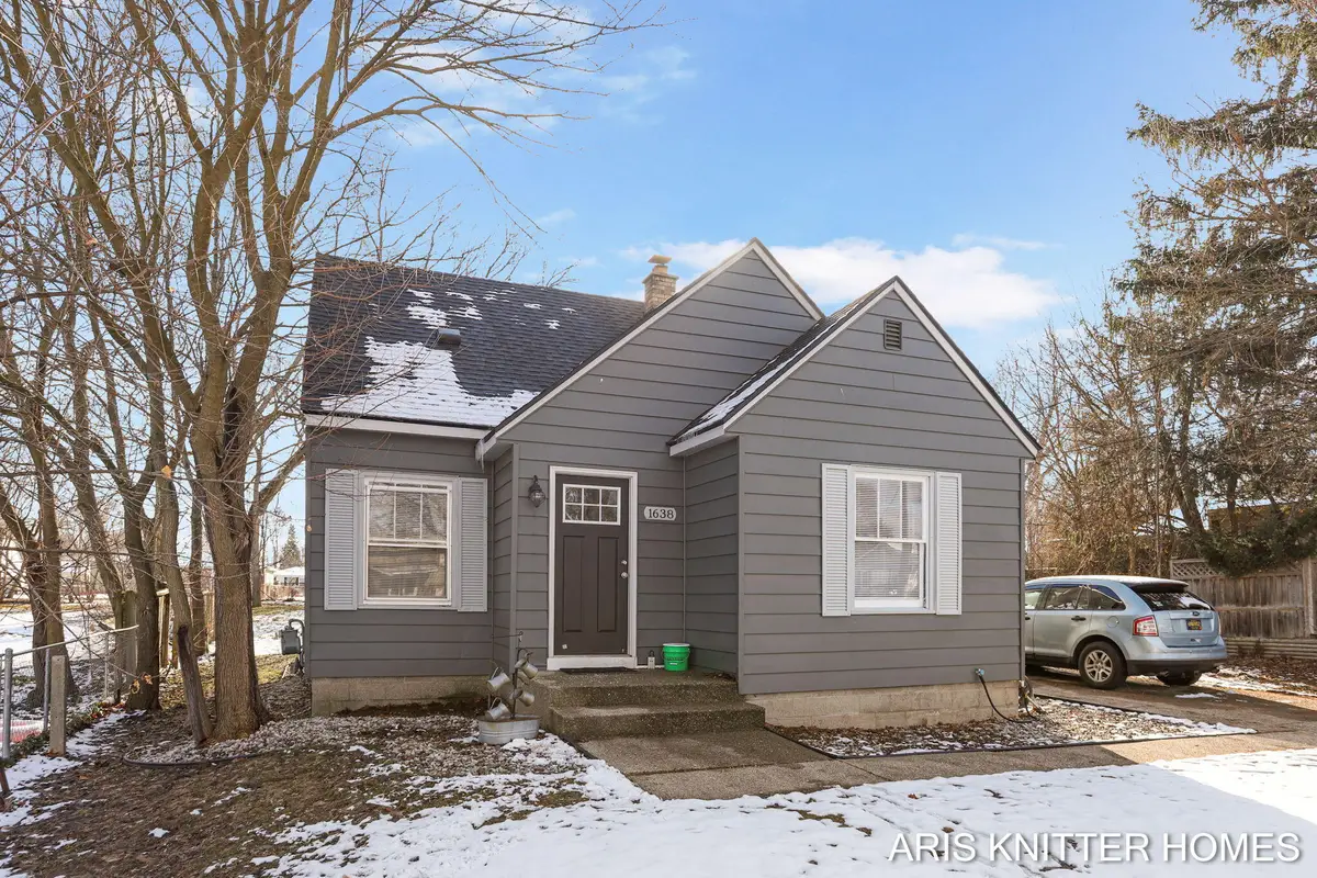 1638 32ND Street SW, Wyoming, MI 49508 - #1