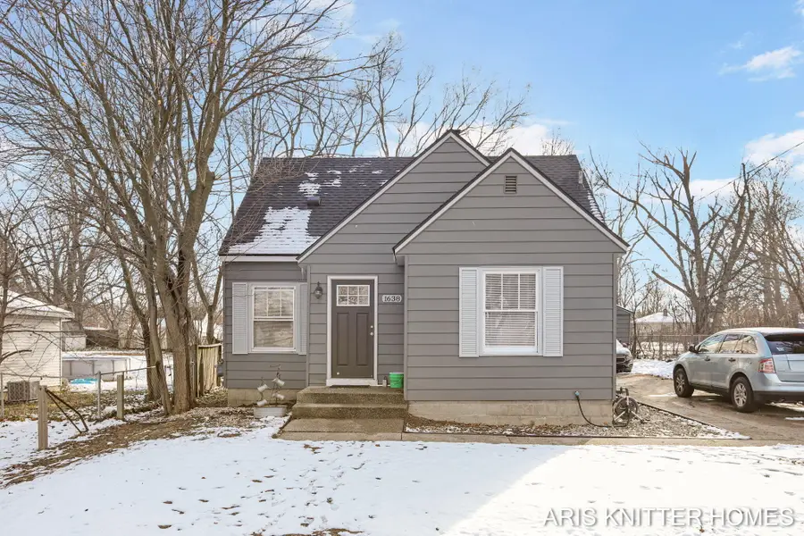 1638 32ND Street SW, Wyoming, MI 49508 - #3
