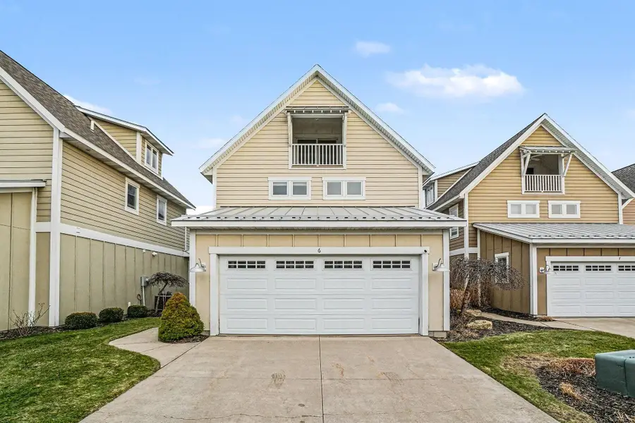 920 W Savidge Street Unit: 6, Spring Lake, MI 49456 - Image #2