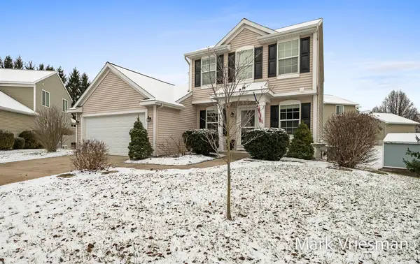 7938 Brewer Woods Court SE, ByronCenter, MI 49315