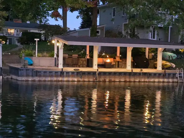 7030 N Maple Drive, Coloma, MI 49038