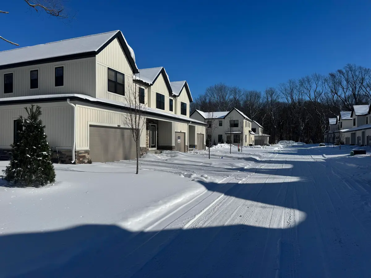 1987 S Shorewood Lane, Holland, MI 49423 - #1