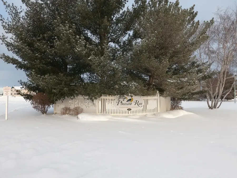 5869 Crosswinds Drive Unit: 11, Norton Shores, MI 49444 - Image #3