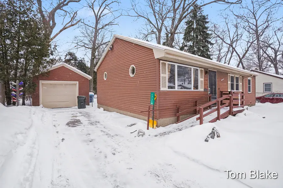 1736 Montague Avenue, Muskegon, MI 49441 - Image #3