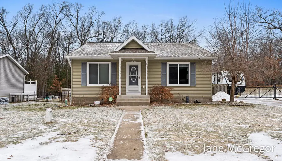 696 W Madison Road, Lakewood Club, MI 49457 - #2