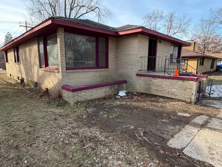 298 Bradford Road, Fair Plain, MI 49022 - #2