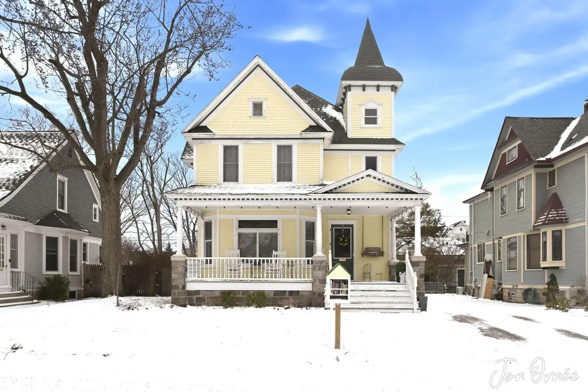 158 W 14th Street, Holland, MI 49423 - #1