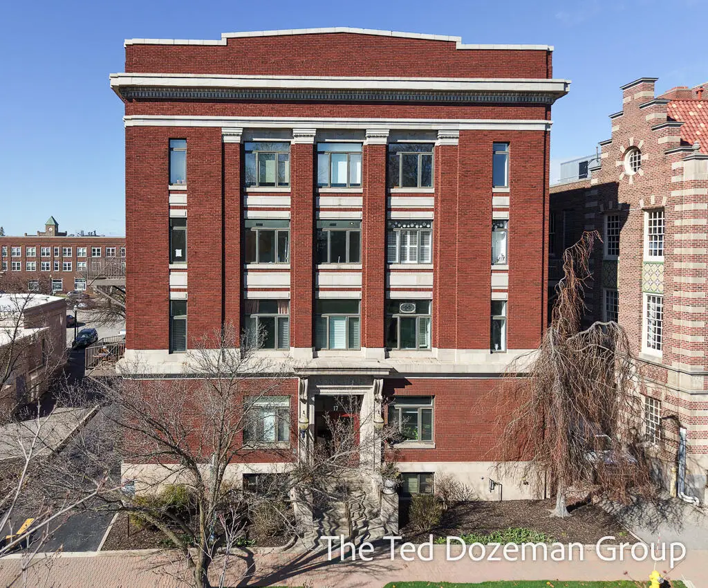 17 W 10th Street Unit: 450, Holland, MI 49423 - #1